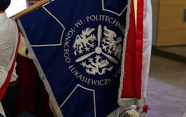 P1495368