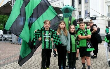 Awans Stali Stalowa Wolo do 1 ligi Awans Stali Stalowa Wolo do 1 ligi (na zdjęciu znajduje sie grupa os&oacute;b)
