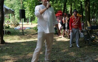 Piknik Rodzinny i otwarcie Wodnego Placu Zabaw (na zdjęciu znajduje się mężczyzna)