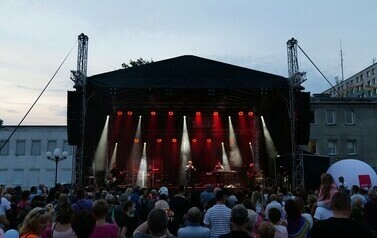 Festiwal Polska od Kuchni 2024 (na zdjęciu znajduje się scena koncertowa)