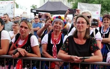 Festiwal Polska od Kuchni 2024 (na zdjęciu znajdują sie kobiety)