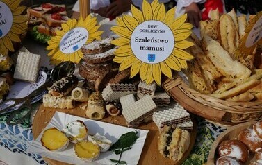 Festiwal Polska od Kuchni 2024 (na zdjęciu znajdują sie ciasta)