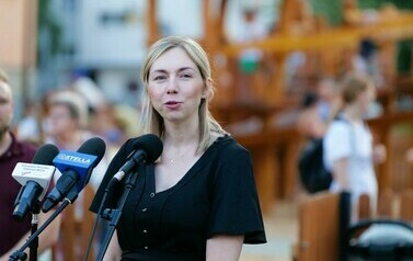 Otwarcie Ogrodu Zucha (na zdjęciu widoczna jest kobieta)