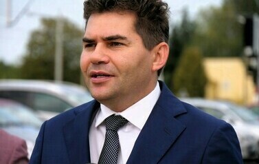 Otwarcie ul. Dąbrowskiego (na zdjęciu widoczny jest Prezydent Miasta Stalowe Woli)