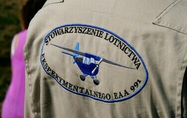 Lot Wschodniej Polski (zdjęcie przedstawia logotyp na ramieniu)