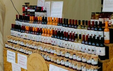 Festiwal Czekolady i słodkości w Stalowej Wol (na zdjęciu znajdują się soki)