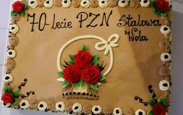 70-lecie Koła Powiatowego Polskiego Związku Niewidomych (na zdjeciu znajduje się tort)