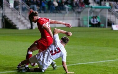 Turniej kwalifikacyjny U19 UEFA (na zdjęciu znajduja się piłkarze)