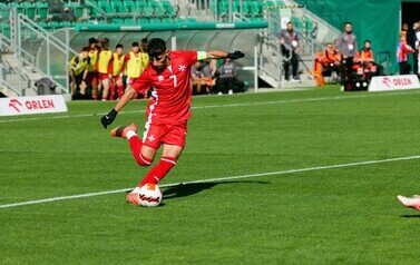 Turniej kwalifikacyjny U19 UEFA (na zdjęciu znajduje się piłkarz)