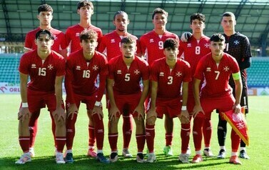 Turniej kwalifikacyjny U19 UEFA (na zdjęciu znajduja się piłkarze)
