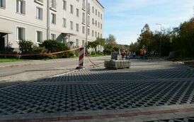 Nowy parking przy ul. Metalowc&oacute;w 4 na ukończeniu 3