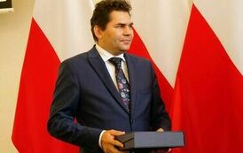 Prezydent Lucjusz Nadbereżny z nagrodą &bdquo;Podkarpacki Samorządowiec, przyjaciel Senior&oacute;w&rdquo; 6