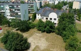 Wyb&oacute;r Wykonawcy rewitalizacji teren&oacute;w zielonych Os. Poręby 3