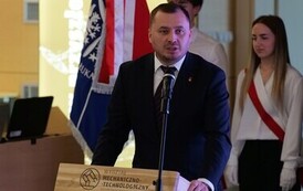 P1495503