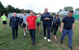 P1651581