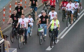 P4988107