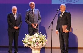 P&oacute;ł wieku SPOŁEM 9