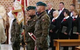 P1743847