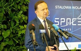 "SPACE 4 TALENTS" - Stalowa Wola (na zdjęciu znajduje się mężczyzna)