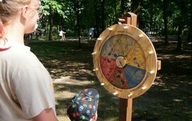 Piknik Rodzinny i otwarcie Wodnego Placu Zabaw (na zdjęciu znajduje się tarcza do gry)