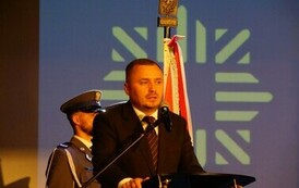 Święto Policji Stalowa Wola 2024 (na zdjęciu znajduje się meżczyzna)