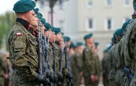 W hołdzie obrońcom Ojczyzny &ndash; Stalowa Wola oddała cześć polskim żołnierzom 49