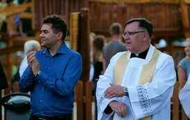 Otwarcie Ogrodu Zucha (na zdjęciu widoczne są dwie osoby)
