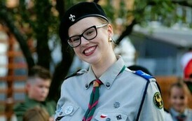 Otwarcie Ogrodu Zucha (na zdjęciu widoczna jest harcerka)