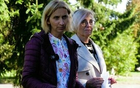 &bdquo;MODERNIZM TALKING&rdquo; (na zdjęciu znajdują sie dwie kobiety)