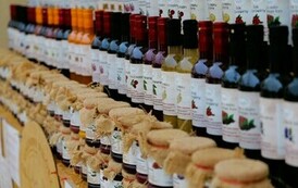 Festiwal Czekolady i słodkości w Stalowej Wol (na zdjęciu znajdują się soki)