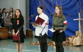 Młodzież pamięta o Ojczyźnie i wartościach patriotycznych 34