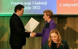 P1223645