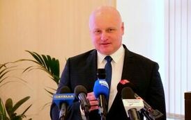 Największa inwestycja MZK z dofinansowaniem (na zdjęciu znajduje się mężczyzna)