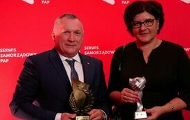Stalowa Wola najlepszym miejscem do życia (na zdjęciu znajduje się kobieta i mężczyzna)