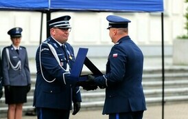 P1287849