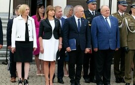 P1287497