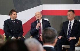 P1358030
