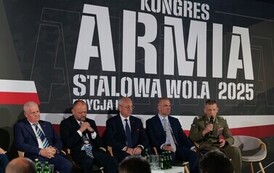 P1368534