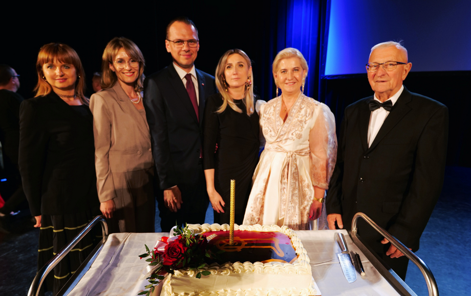 Zdjęcie do Seniorzy przejęli klucze do miasta. Rozpoczęły się Stalowowolskie...