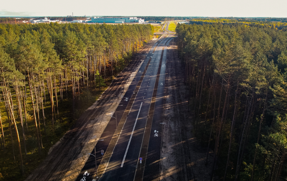 Zdjęcie do (VIDEO) Nowe drogi w Strategicznym Parku Iwestycyjnym 