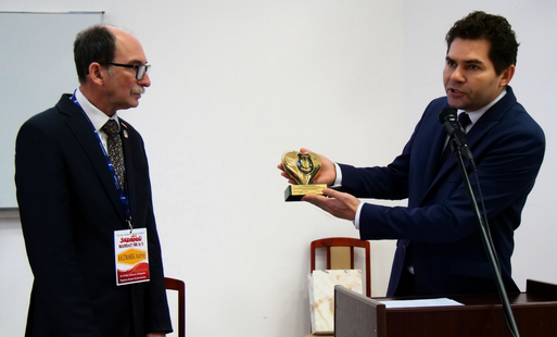 Zdjęcie do &nbsp;Za wieloletnią służbę na rzecz ludzi pracy, wartości i ideał&oacute;w&hellip;