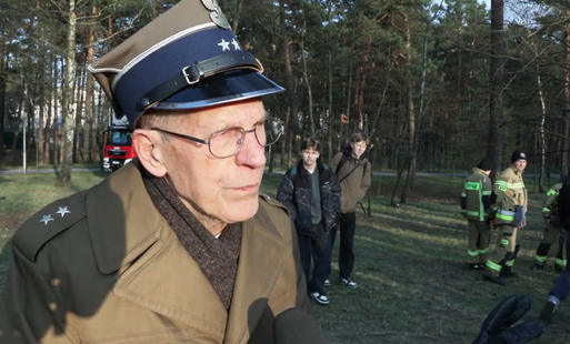 Zdjęcie do (VIDEO) Stalowa Wola pamięta - 86. rocznica Zbrodni Katyńskiej 