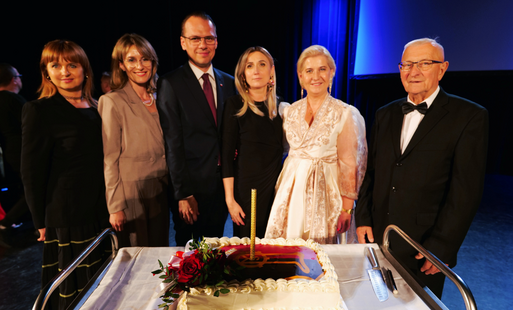 Zdjęcie do Seniorzy przejęli klucze do miasta. Rozpoczęły się Stalowowolskie Dni Seniora 2026