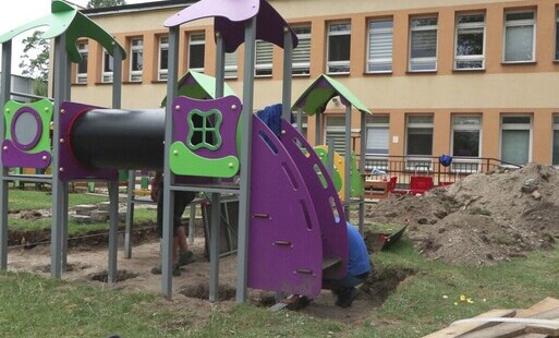 Zdjęcie do (VIDEO) Prace remontowe w plac&oacute;wkach oświatowych na finiszu