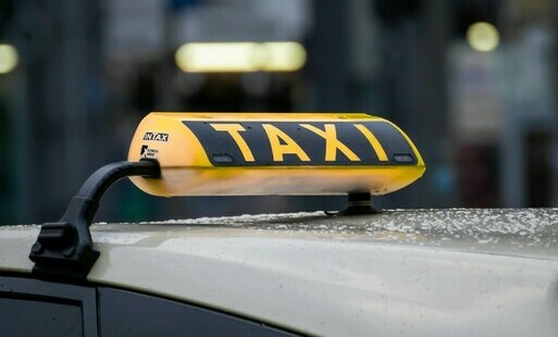 Zdjęcie do Informacja dla taks&oacute;wkarzy &ndash; ważność licencji taxi